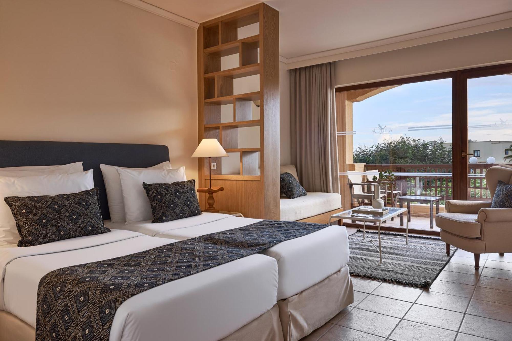 Aquila Rithymna Resort 5*